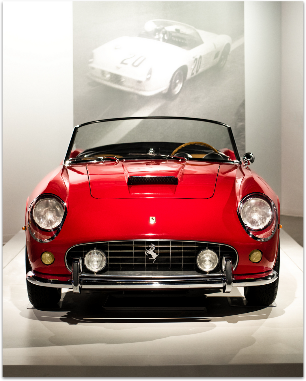 BBR 1/43 Ferrari 250 GTE Convertible Street 1961 Ruby Red BBR 1/43 Ferrari 250 GTE Convertible Street 1961 Ruby Red